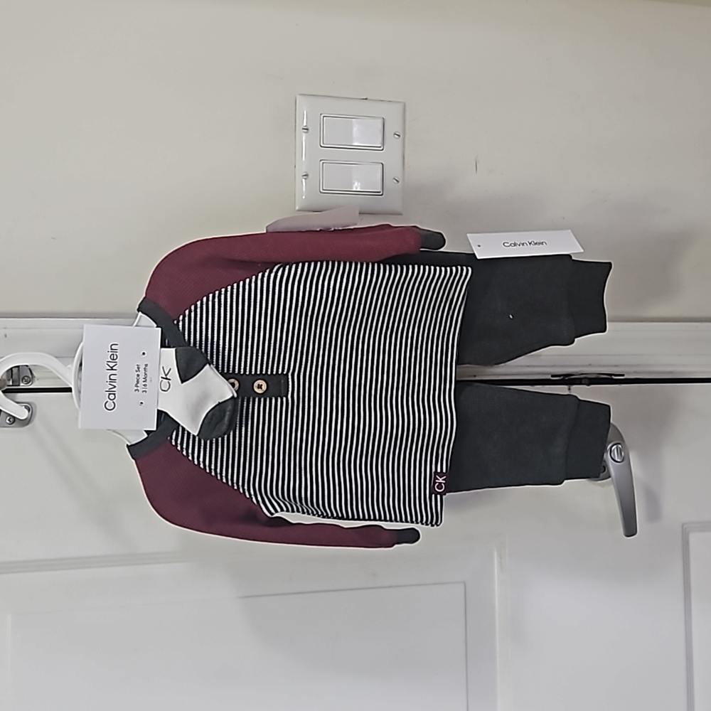 Calvin klein  3 to 6 month set